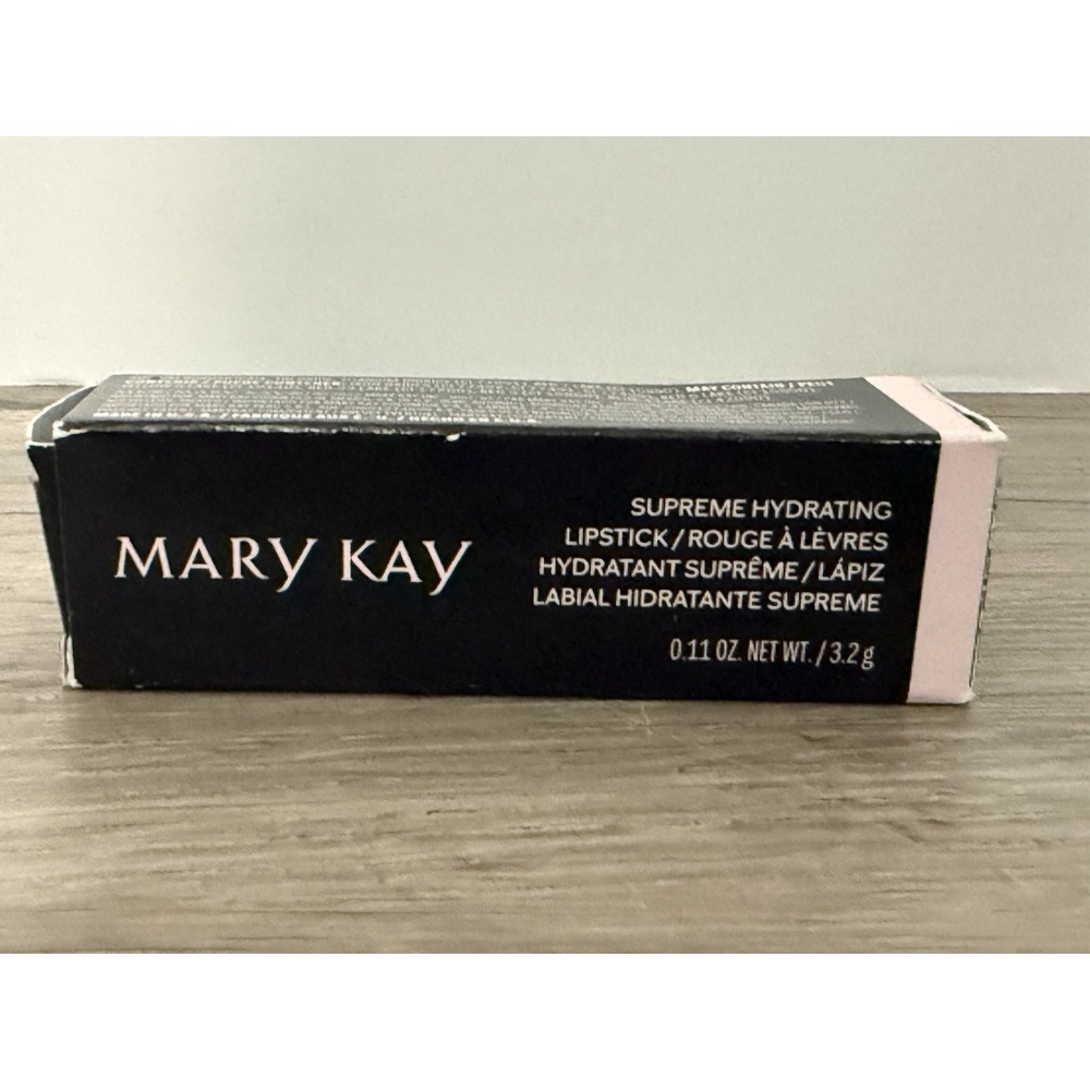 Mary Kay Supreme Hydrating Lipstick BLACK CHERRY Full Size .11 Oz 206309